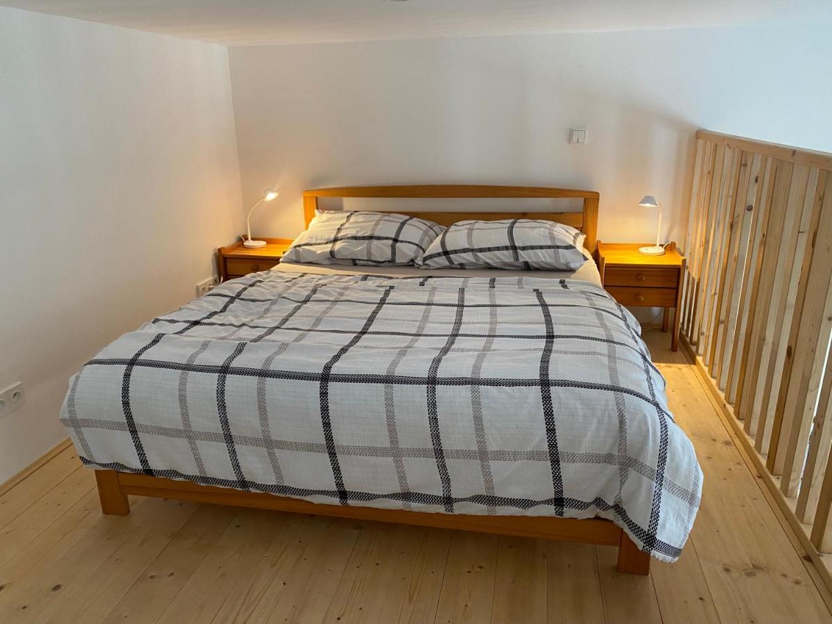 V Lesni Apartment